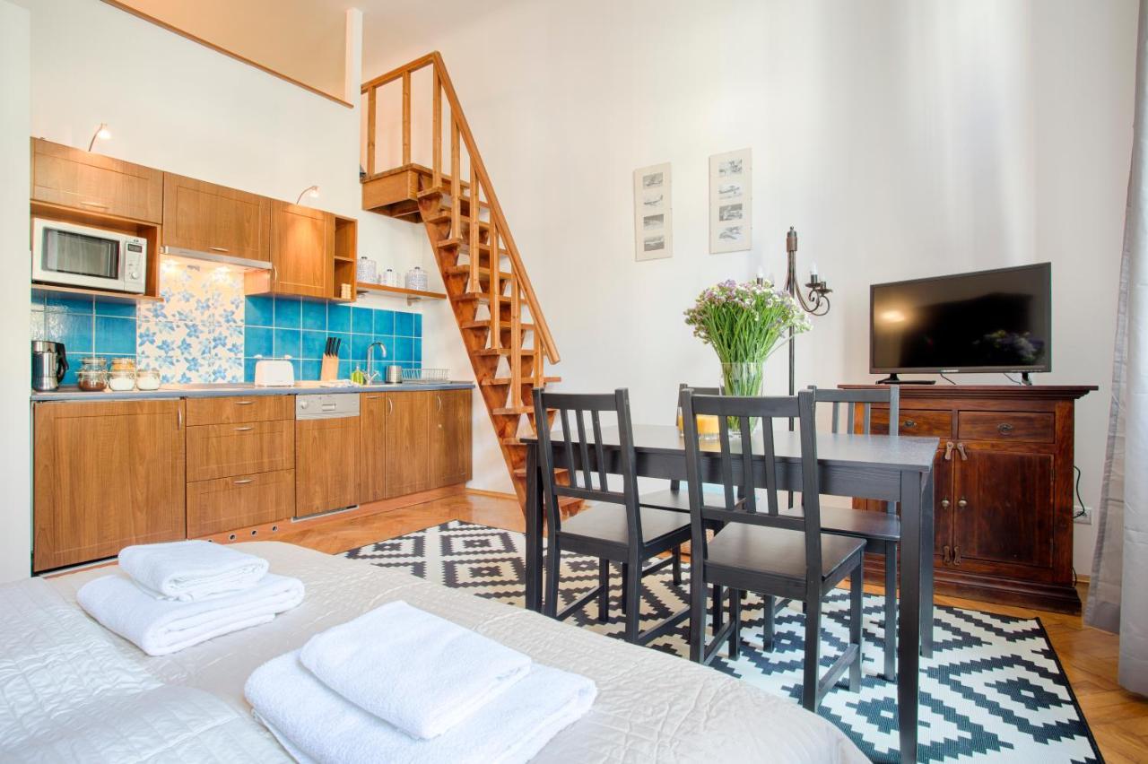 קרקוב Tyzenhauz Apartments Economy מראה חיצוני תמונה