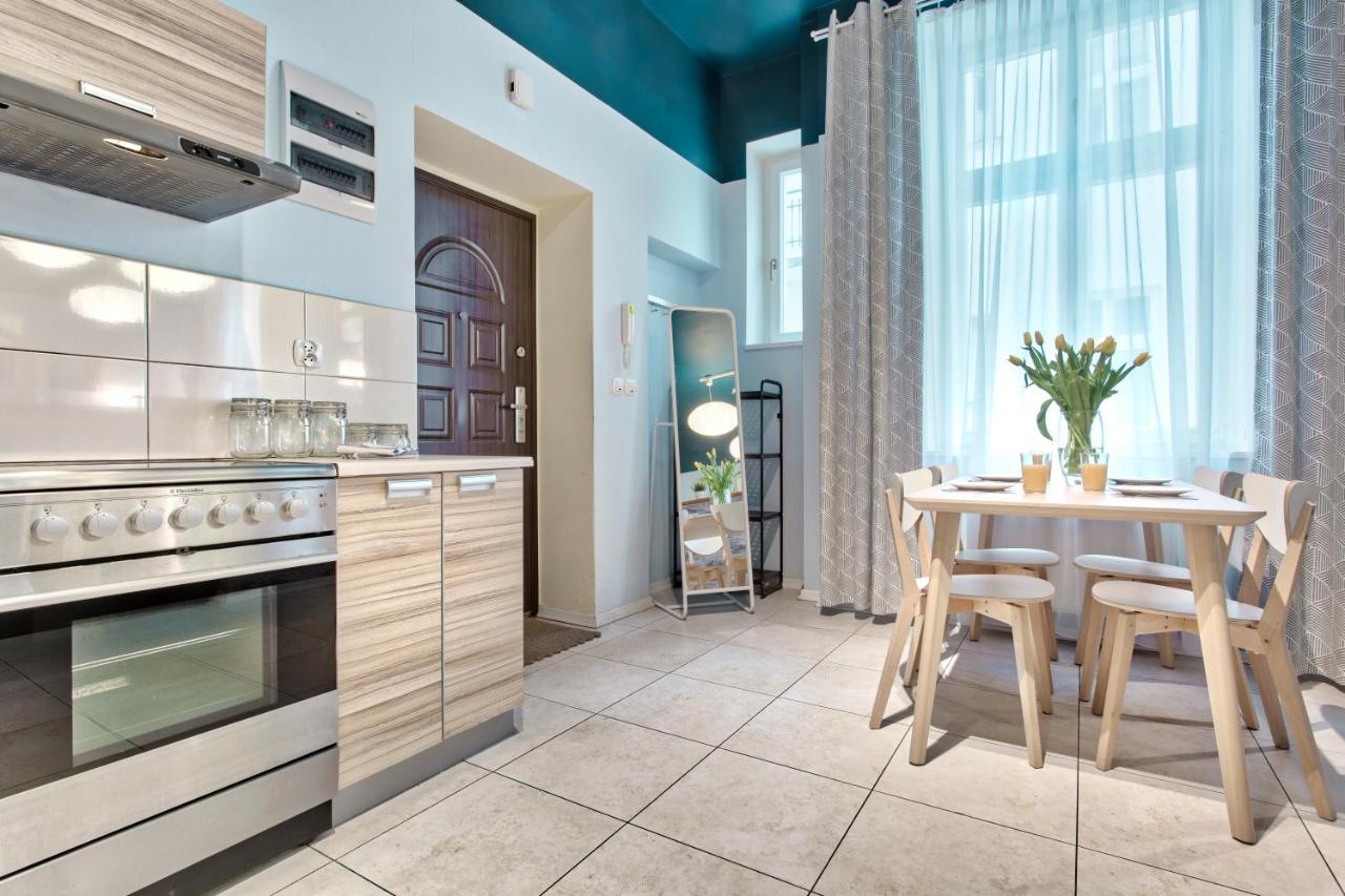 קרקוב Tyzenhauz Apartments Economy מראה חיצוני תמונה