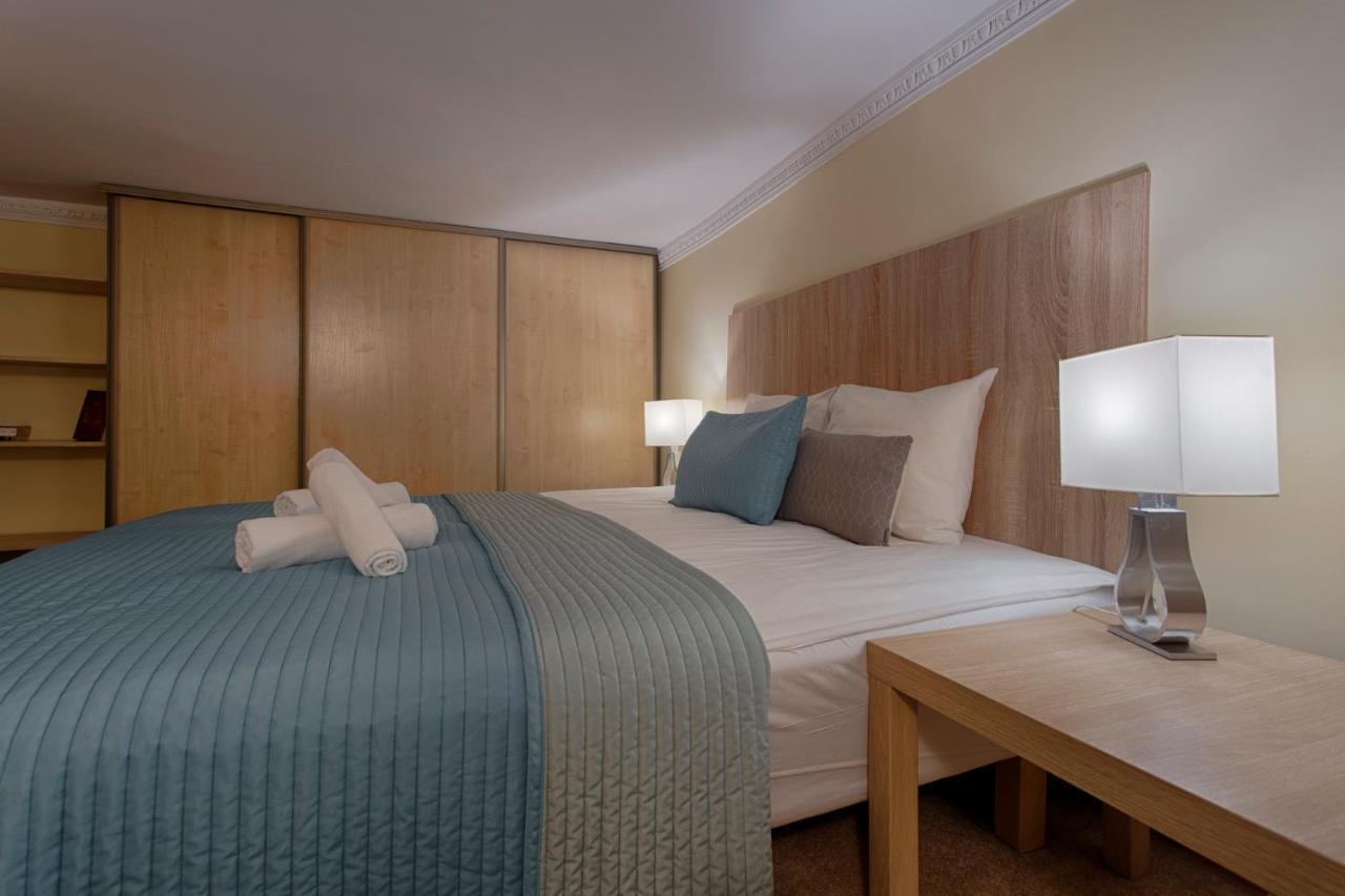 קרקוב Tyzenhauz Apartments Economy מראה חיצוני תמונה