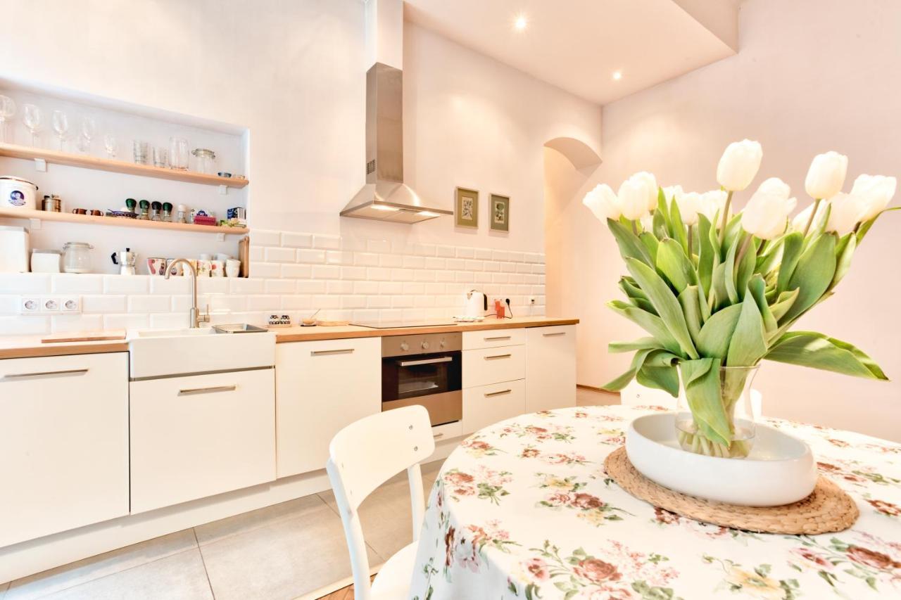 קרקוב Tyzenhauz Apartments Economy מראה חיצוני תמונה