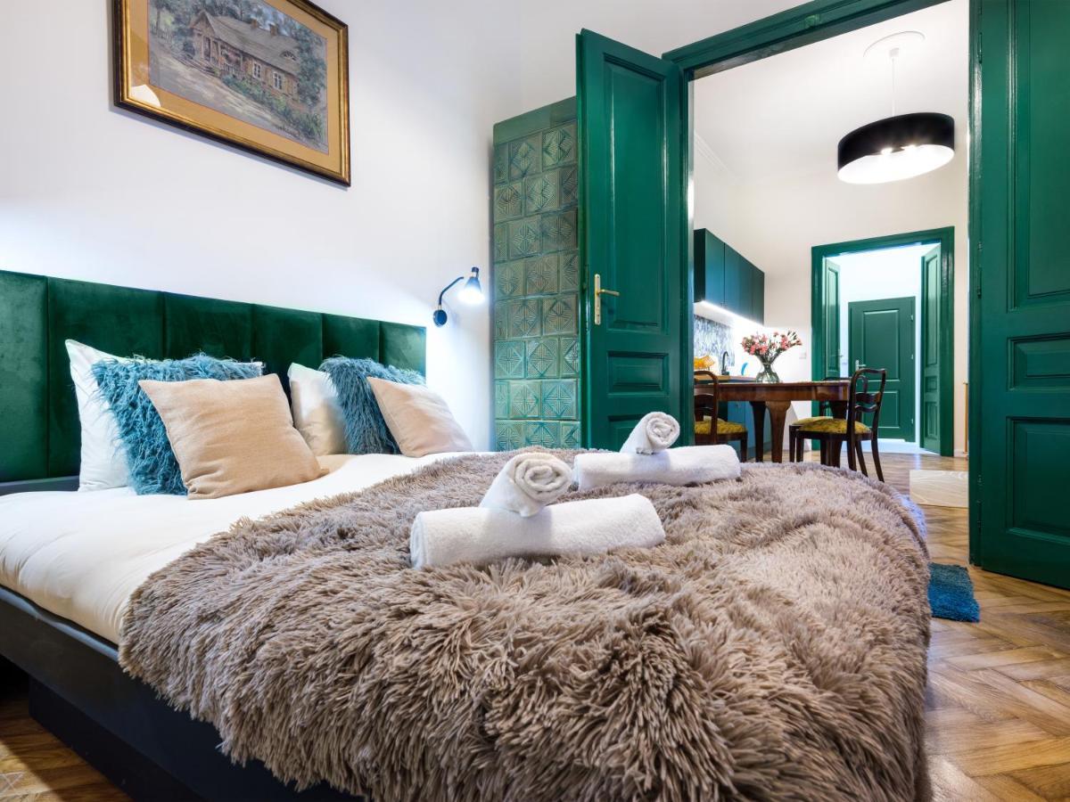 קרקוב Tyzenhauz Apartments Economy מראה חיצוני תמונה